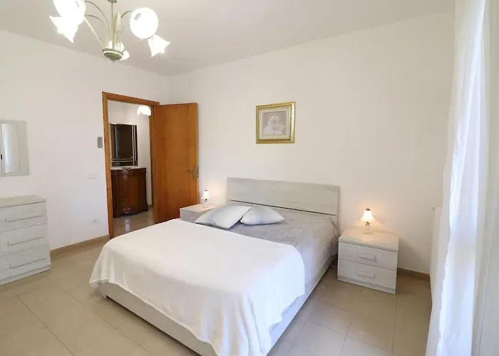 Casa Ambra In Ferienhaus *