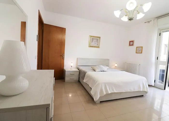 Ferienhaus Casa Ambra In *